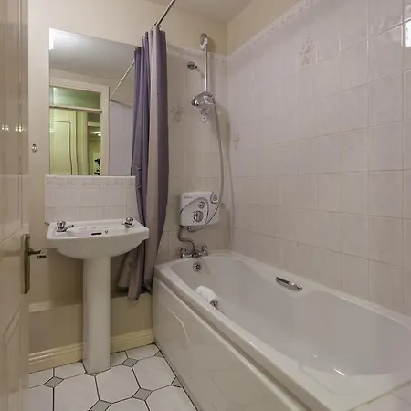 Central By Premier City Apartment Dublin